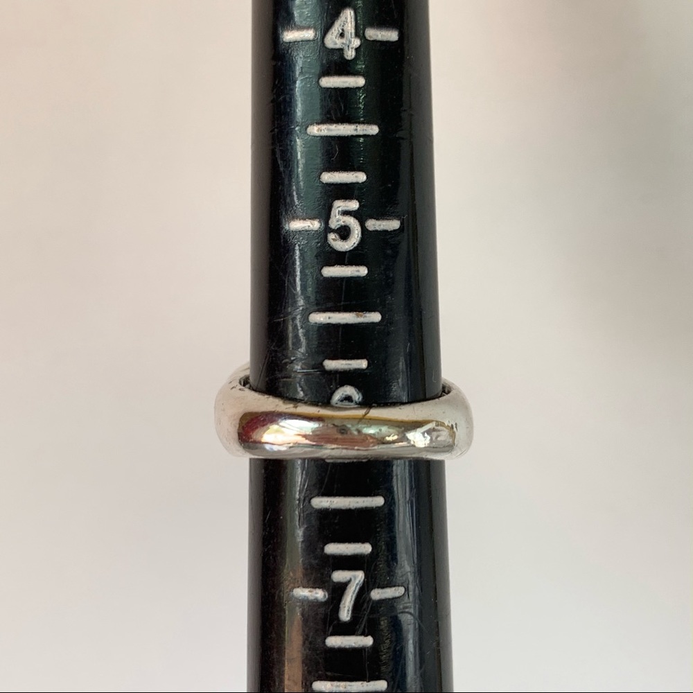 Silvertone Geometric Rhinestone Cocktail Ring - Picture 4 of 5